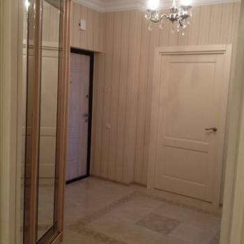 Сдается 1-комнатная квартира, 51 м²