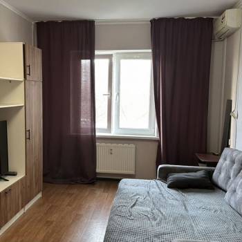 Сдается 1-комнатная квартира, 43 м²