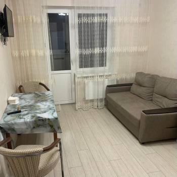 Сдается 1-комнатная квартира, 47 м²