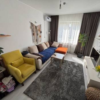 Продается 2-х комнатная квартира, 59 м²