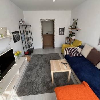 Продается 2-х комнатная квартира, 59 м²