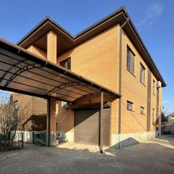 Продается Дом, 200 м²