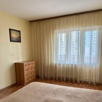 Сдается 2-х комнатная квартира, 72 м²