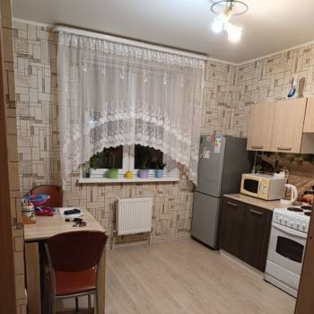 Сдается 1-комнатная квартира, 41 м²