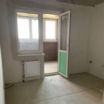 Продается 1-комнатная квартира, 38 м²