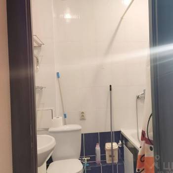 Продается 1-комнатная квартира, 35 м²