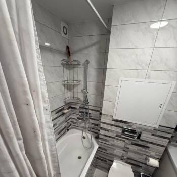 Продается 2-х комнатная квартира, 44 м²