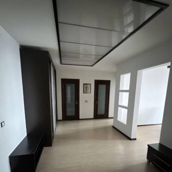 Продается 2-х комнатная квартира, 84 м²