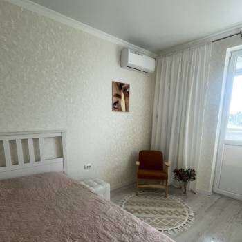 Продается 2-х комнатная квартира, 70 м²