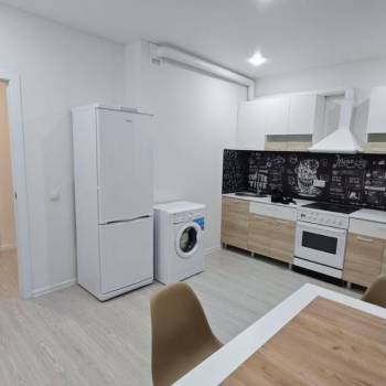 Сдается 1-комнатная квартира, 35 м²