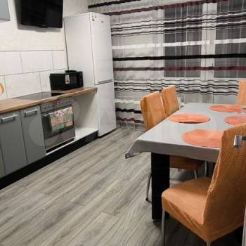 Продается 1-комнатная квартира, 40,4 м²