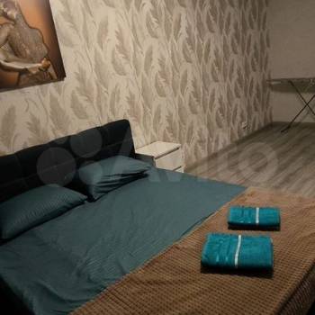 Продается 1-комнатная квартира, 40,4 м²