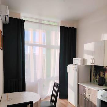 Сдается 1-комнатная квартира, 37,1 м²