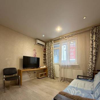 Продается 1-комнатная квартира, 19,7 м²