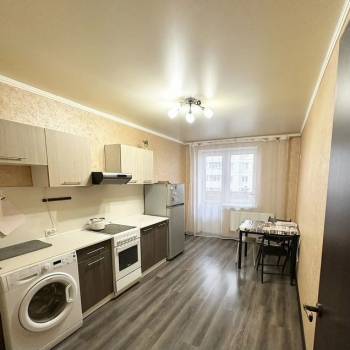 Продается 2-х комнатная квартира, 62,5 м²