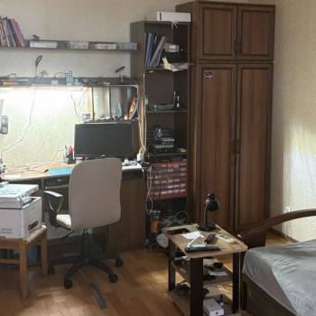 Продается 1-комнатная квартира, 42,4 м²