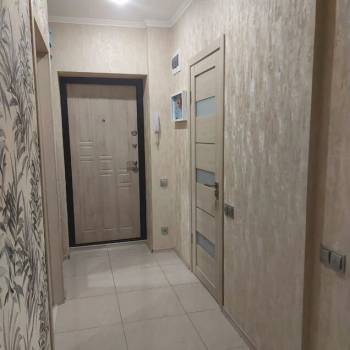 Продается 1-комнатная квартира, 40 м²