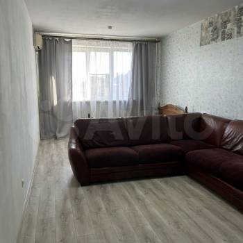 Сдается 1-комнатная квартира, 48,3 м²