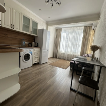 Сдается 1-комнатная квартира, 44 м²