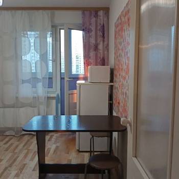 Сдается 1-комнатная квартира, 44 м²