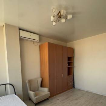 Сдается 1-комнатная квартира, 38 м²