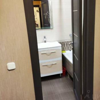 Сдается 1-комнатная квартира, 40 м²