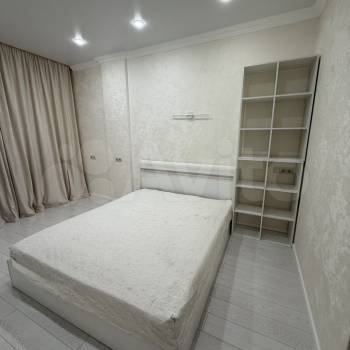 Продается 1-комнатная квартира, 40 м²