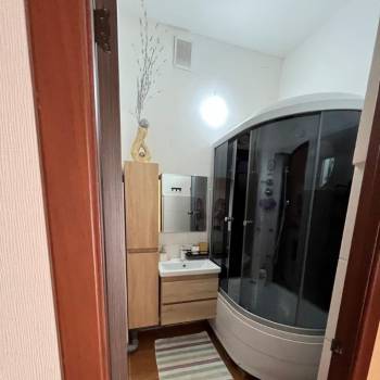 Сдается 2-х комнатная квартира, 64 м²