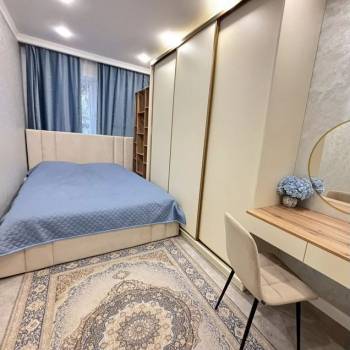 Продается 3-х комнатная квартира, 59,9 м²