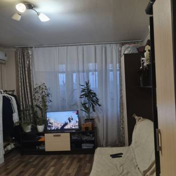 Продается 1-комнатная квартира, 36 м²