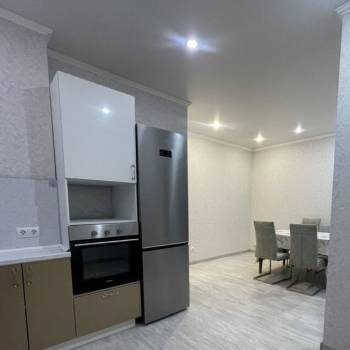 Сдается Многокомнатная квартира, 60 м²