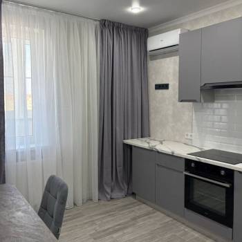 Сдается 2-х комнатная квартира, 55,8 м²