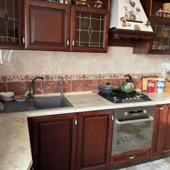 Продается Дом, 290 м²