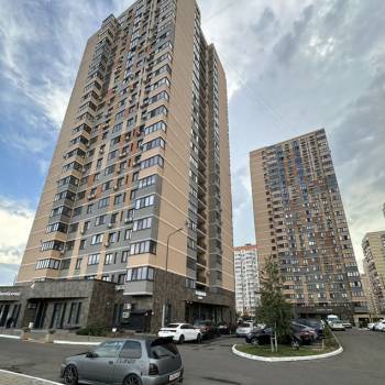 Продается 1-комнатная квартира, 47,4 м²