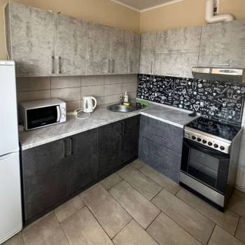 Сдается 1-комнатная квартира, 37 м²