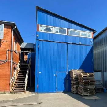 Сдается Нежилое помещение, 380 м²