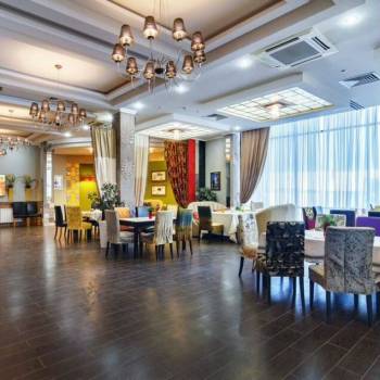 Сдается Нежилое помещение, 550 м²