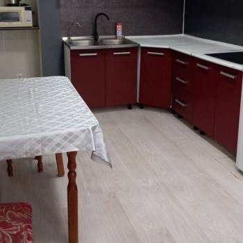 Сдается 1-комнатная квартира, 46 м²