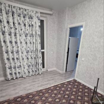 Сдается 2-х комнатная квартира, 60 м²