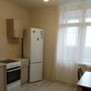 Сдается 1-комнатная квартира, 38 м²