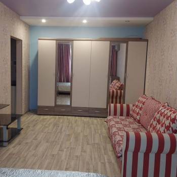 Сдается 1-комнатная квартира, 46 м²