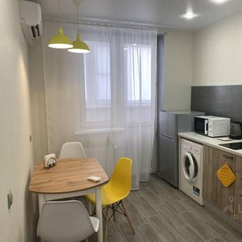 Сдается 1-комнатная квартира, 40 м²