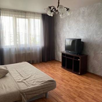 Продается 1-комнатная квартира, 45 м²