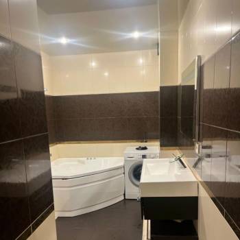 Продается 2-х комнатная квартира, 68 м²