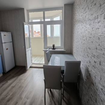 Продается 1-комнатная квартира, 38,3 м²