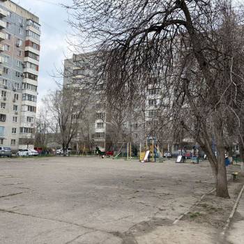 Продается Многокомнатная квартира, 74,2 м²