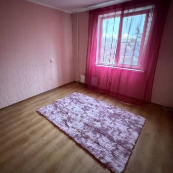 Продается Многокомнатная квартира, 74,2 м²