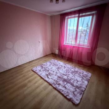 Продается Многокомнатная квартира, 74,2 м²