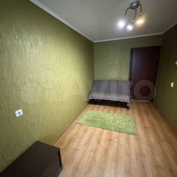 Продается Многокомнатная квартира, 74,2 м²