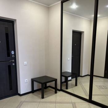 Сдается 1-комнатная квартира, 45 м²